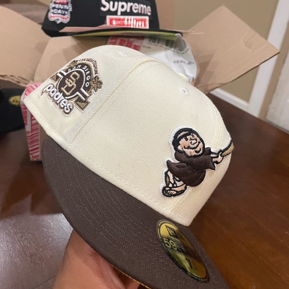 padres fitted